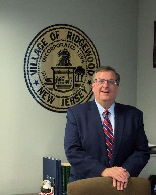 Frank Mortimer Profile Picture